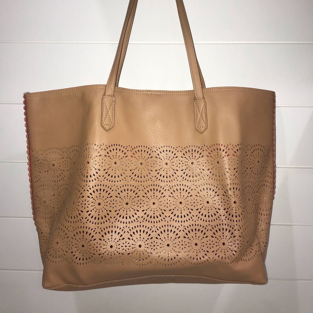 Perforated tote bag